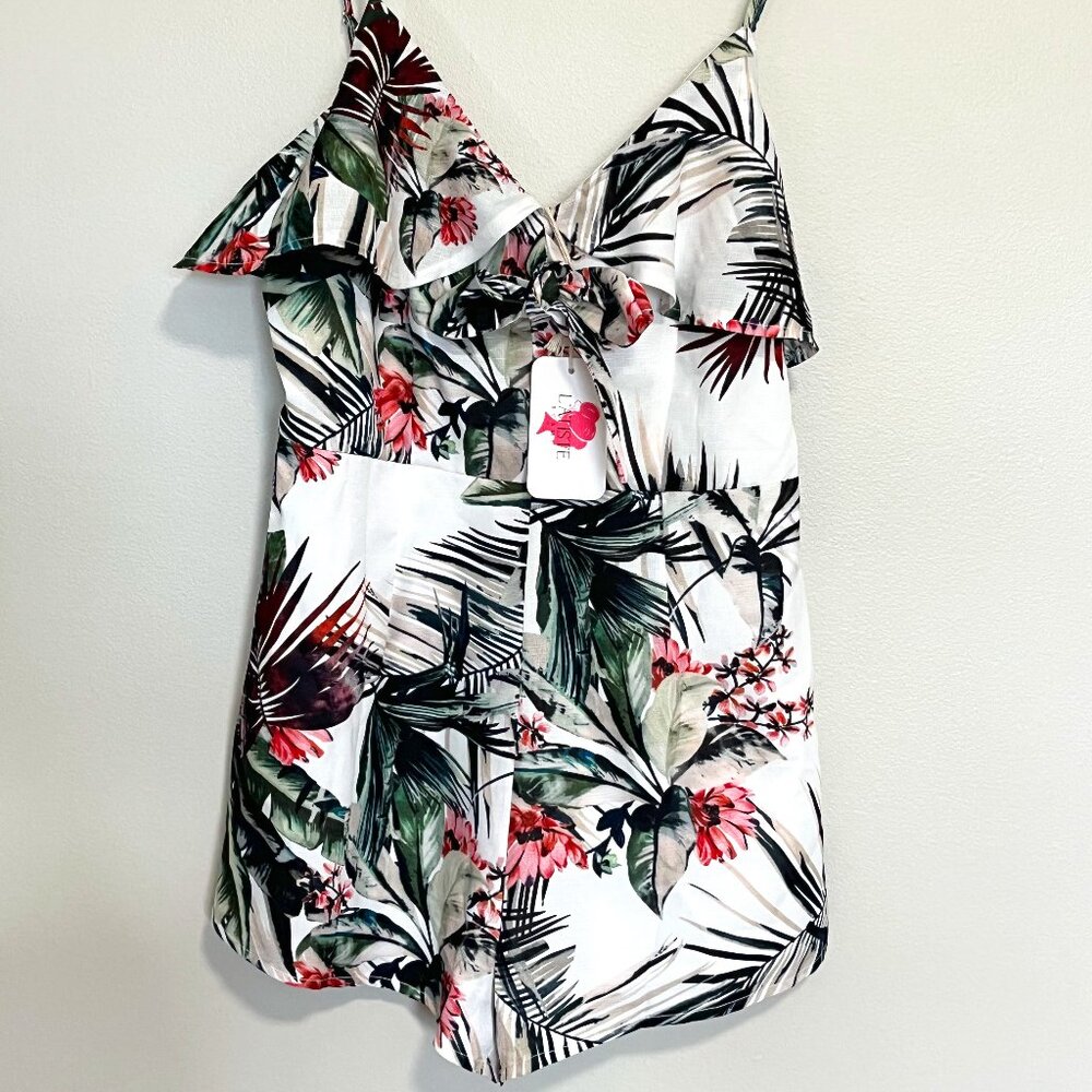 L'ATISTE Tropical White Romper with Spaghetti Straps and Palm Leaves Size Large